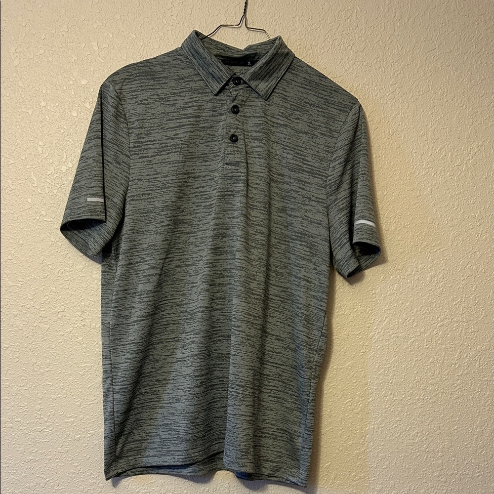 Men’s XERSION Lifestyle EverAir short sleeve polo. Small.